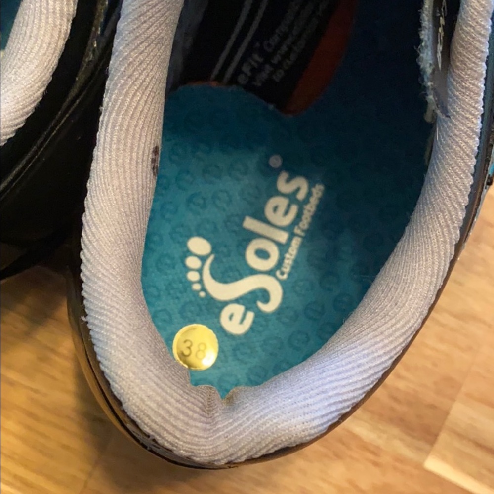 Women’s cycling shoes size 38 practically new - Picture 3 of 4